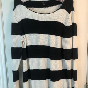Nautica Sweater (Large)